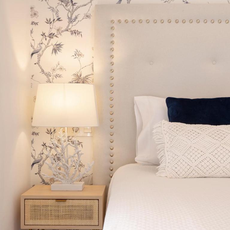 Genteel Home Mesones - One-Bedroom Apartment - 11