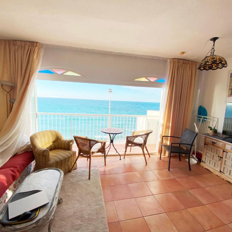 Apartment over torrecilla beach promenade - Apartamento con vistas al mar - 4