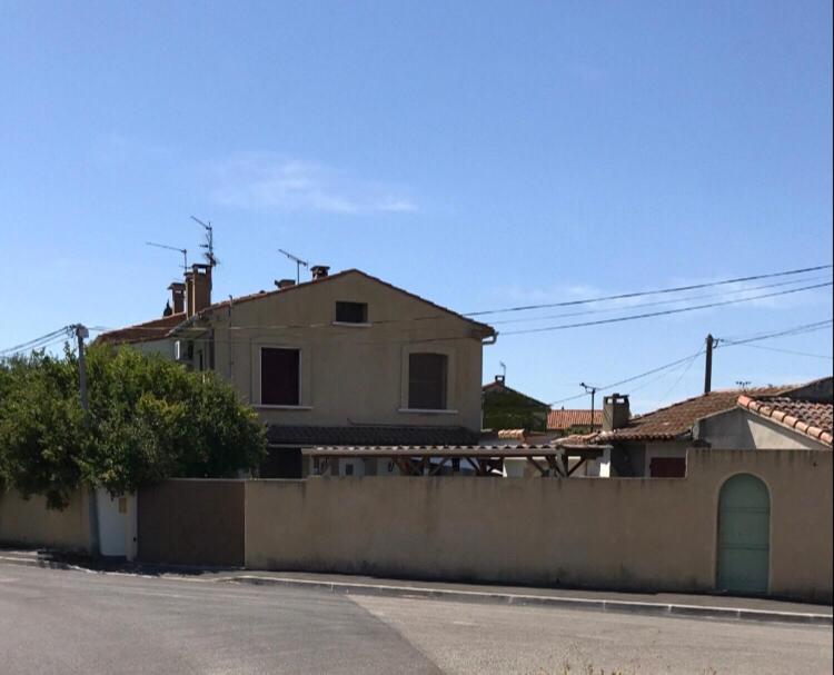 APPARTEMENT TOUT CONFORT AVEC PARKING FERMÉ - Apartment - 23
