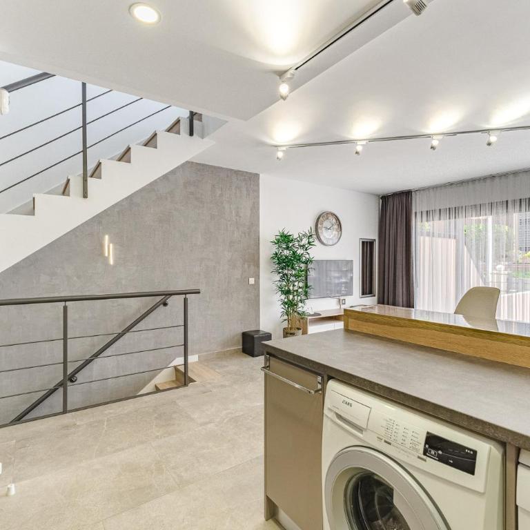 Townhouse with three bedrooms - Apartamento de 3 dormitorios - 16
