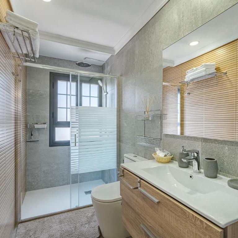 Townhouse with three bedrooms - Apartamento de 3 dormitorios - 28