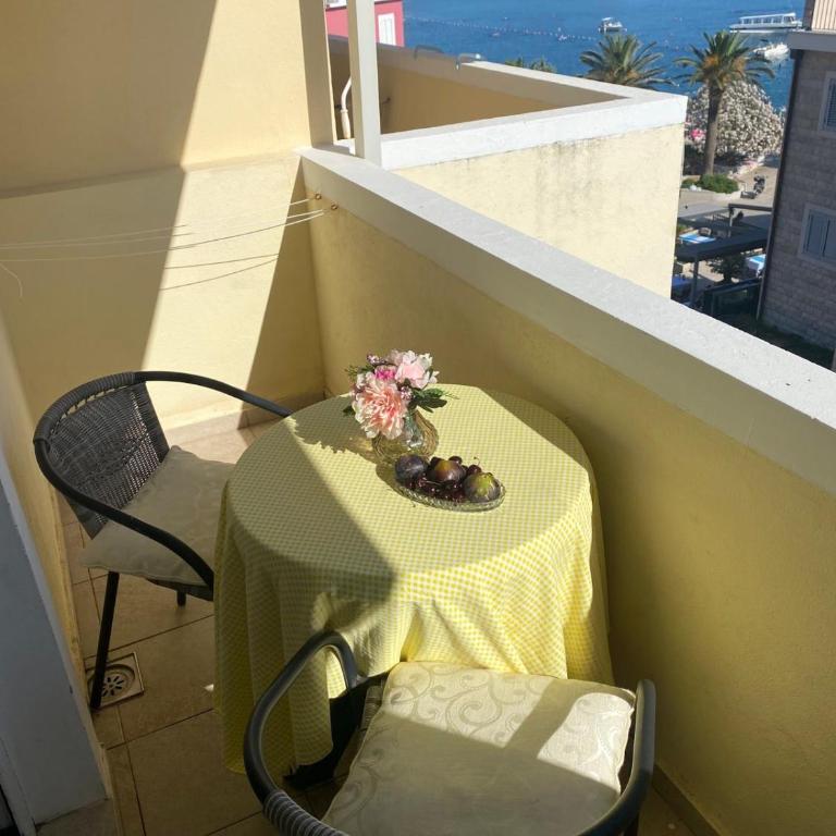 Miomir Perazic Apartments - Apartment with Sea View - 1