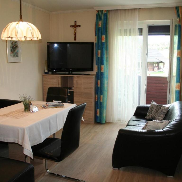 Fewo Roscher - Apartment mit 2 Schlafzimmern - 6