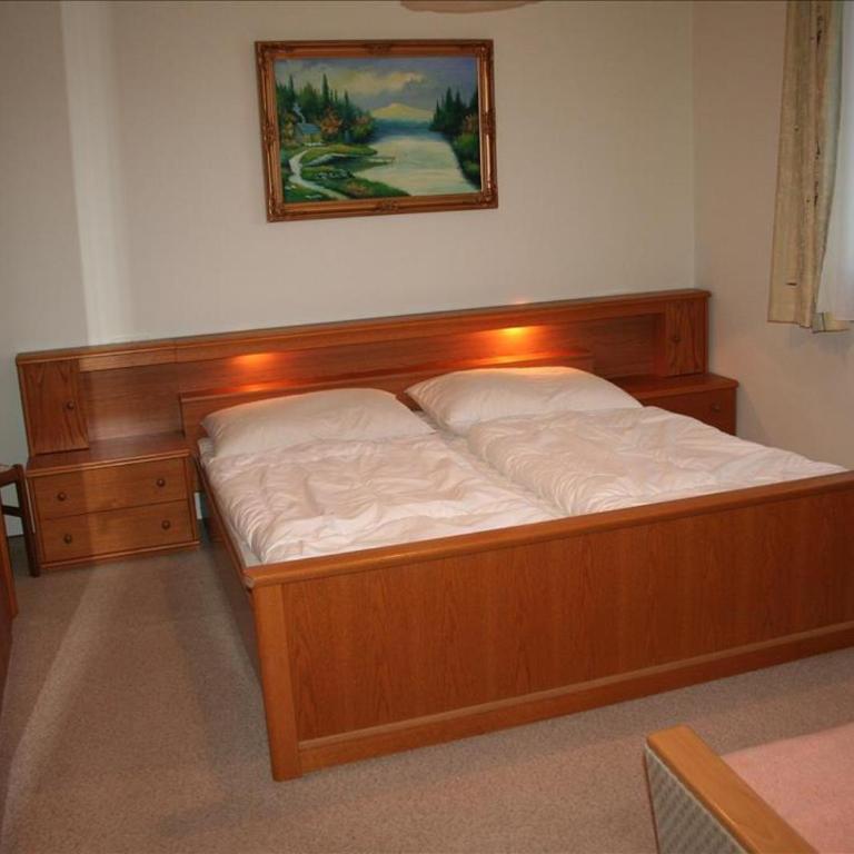 Fewo Roscher - Apartment mit 2 Schlafzimmern und Badezimmer - 6