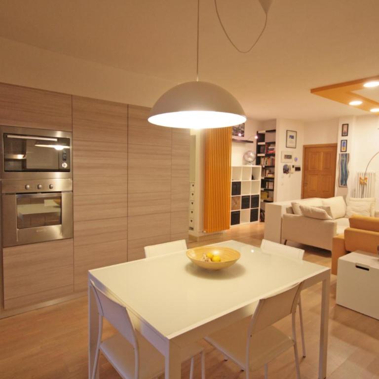 Comodo appartamento Casa Razzoli - Casa con 3 Camere da Letto - 98