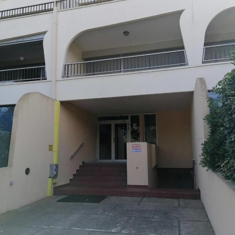 50m avec Terrasse dans une résidence avec PISCINE - Appartement - 10