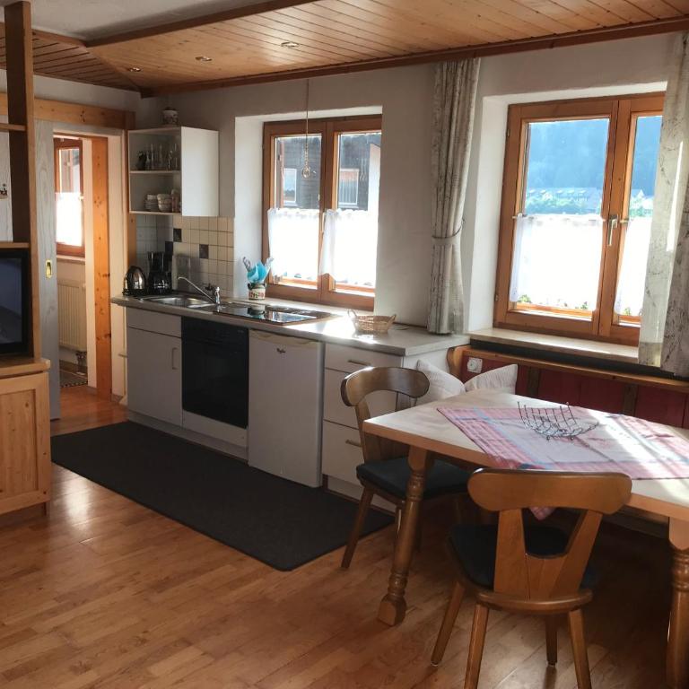 Haus Petra - Apartment mit 2 Schlafzimmern - 3