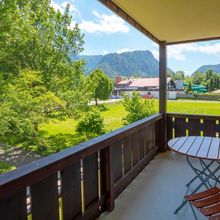 Das Wiesgauer - Alpenhotel Inzell - Comfort Doppelzimmer mit Bergblick - 2