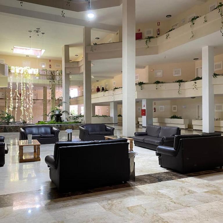 Luminoso apartamento con terraza y piscina - Apartamento de 1 dormitorio - 5