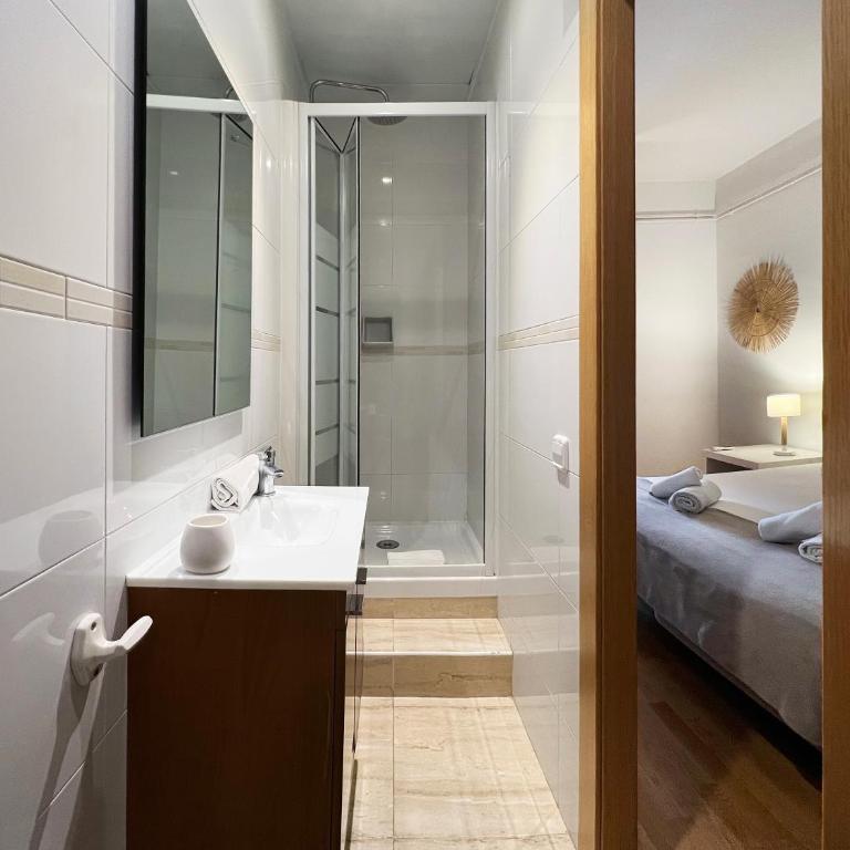 Stay U-nique Apartments Rambla Catalunya - Two-Bedroom Apartment - 11