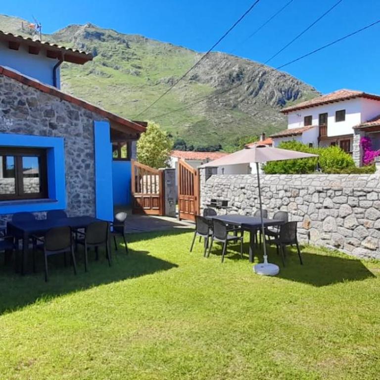 Gestiona2R - Casa El Refugio para 12 con finca en Llanes - Six-Bedroom House - 1