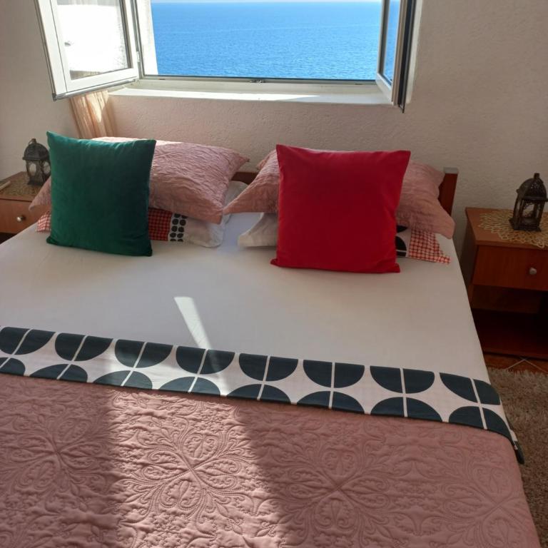 Apartments Antigona Old Town - Deluxe Double Room with Sea View - 14