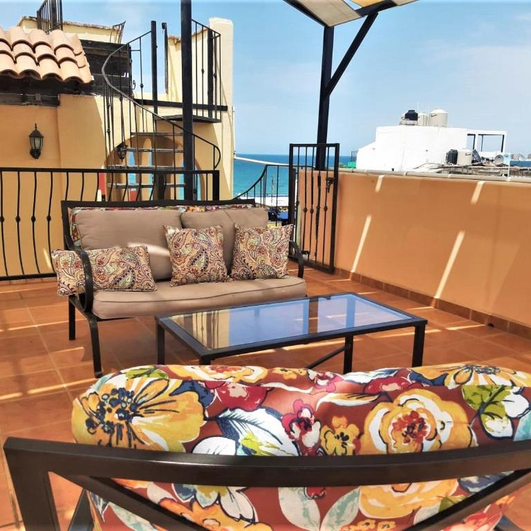 Loft with rooftop deck in the Malecon - Unit #206 - Loft - 35
