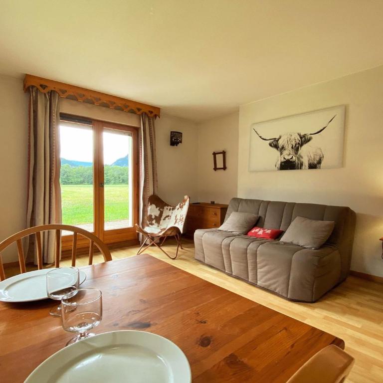 Studio avec vue montagnes et piscines, animaux acceptés - FR-1-624-108 - Studio - 2