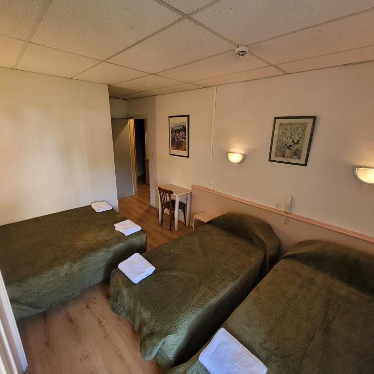 Hôtel Marquette - Chambre Quadruple - 8