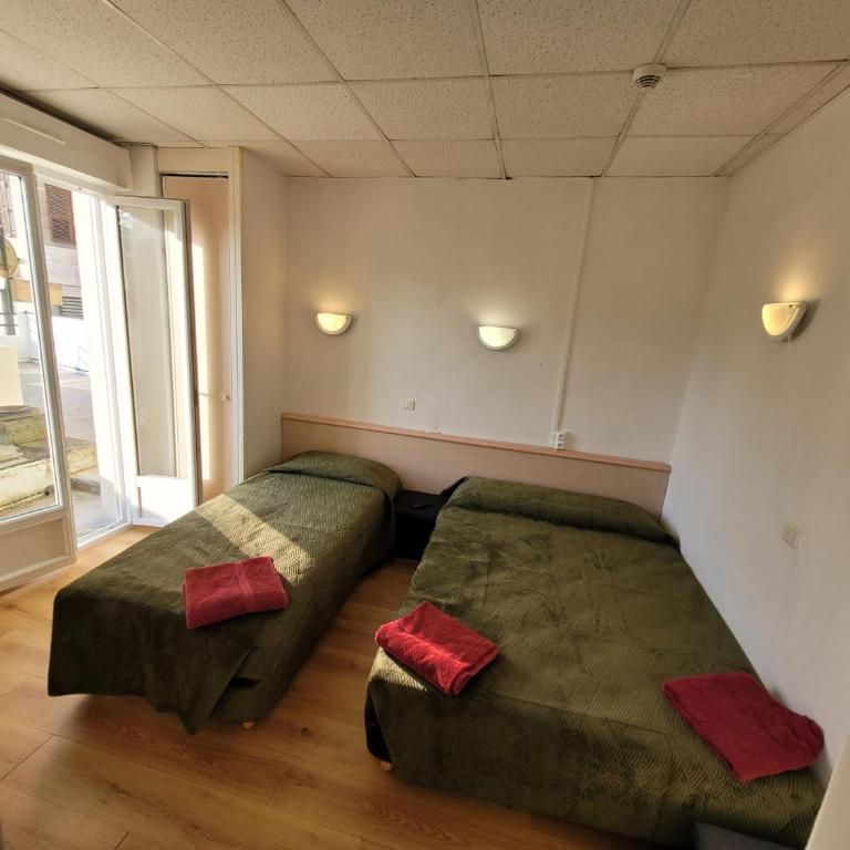 Hôtel Marquette - Chambre Familiale - 1