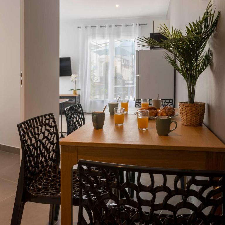 LOC TROTTEUR LE GRAPHITE T2 Grand confort Terrasse - Apartment mit 1 Schlafzimmer - 13