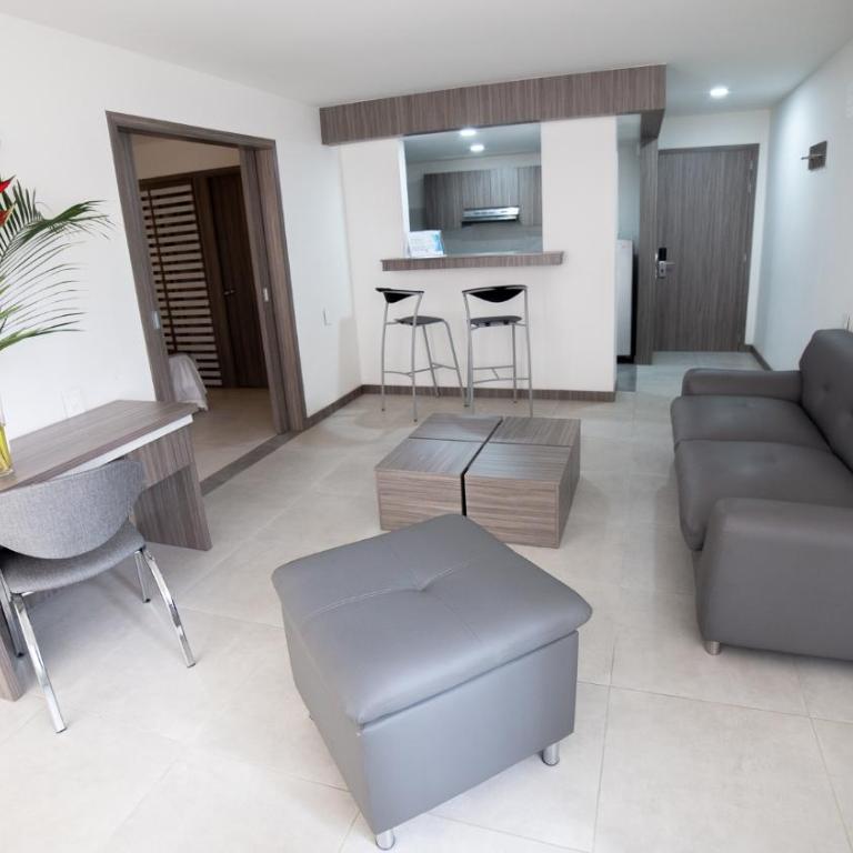 Hotel Torre Poblado - Apartamento Deluxe - 13