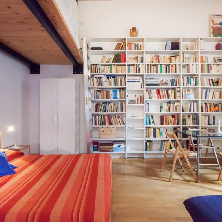 8 Studio - Appartamento con 1 Camera da Letto - 3