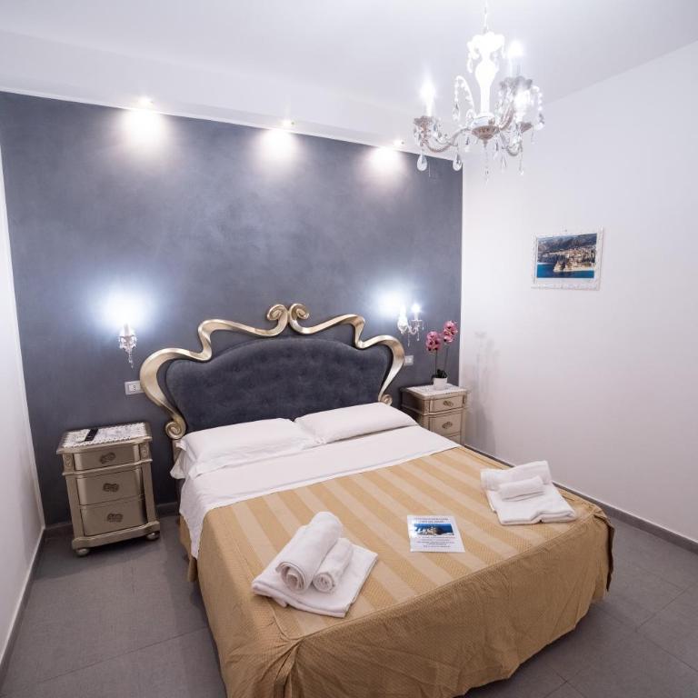 Residenza Luce Sul Mare - Large Double Room - 1