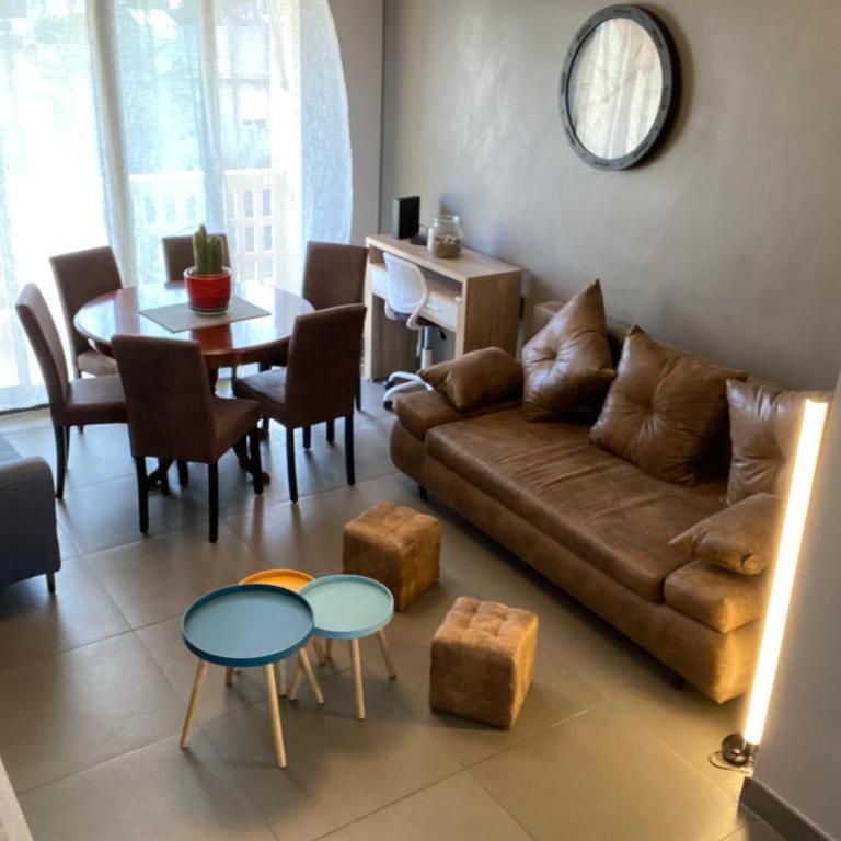 Sun escape, appart rénové climatisé 3 pièces 4-6 pers, 350m de la plage - Appartement 2 Chambres - 11