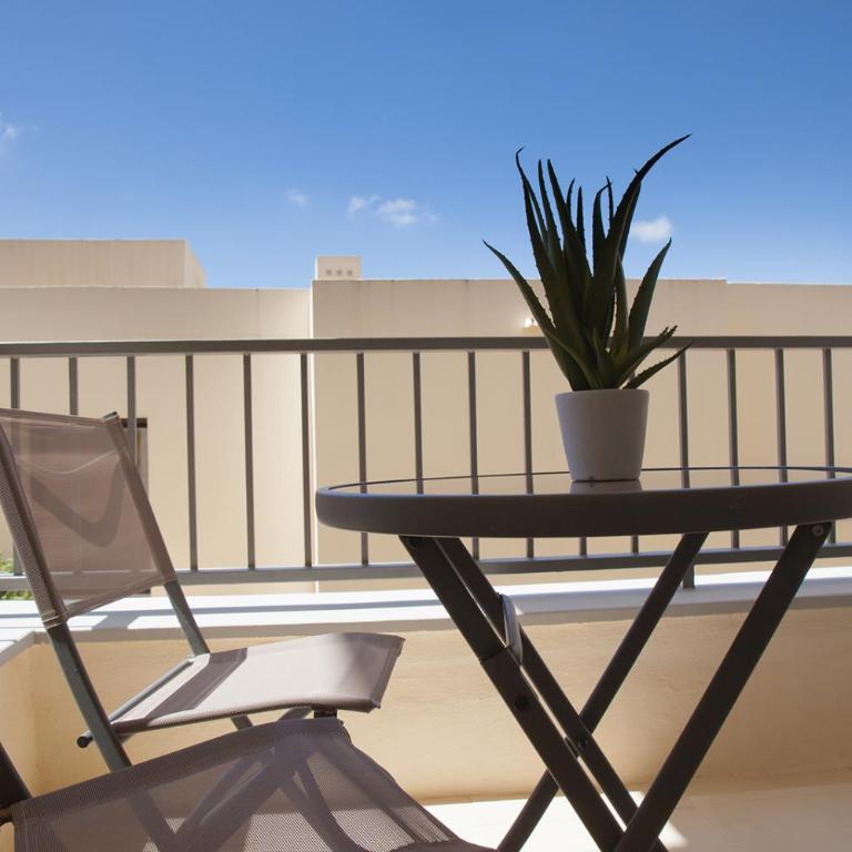 Luxury Spa Resort Marbella 2 bedroom 3 beds sauna gym pools jacuzzi - Apartamento de 2 dormitorios - 11