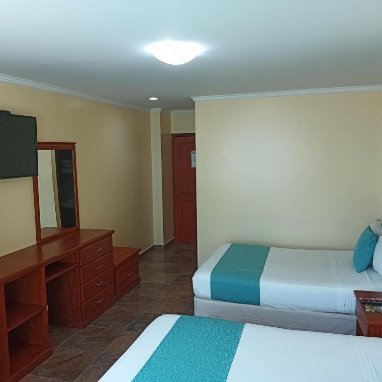 Hotel El Marqués - Habitación Doble - 2 camas - 3