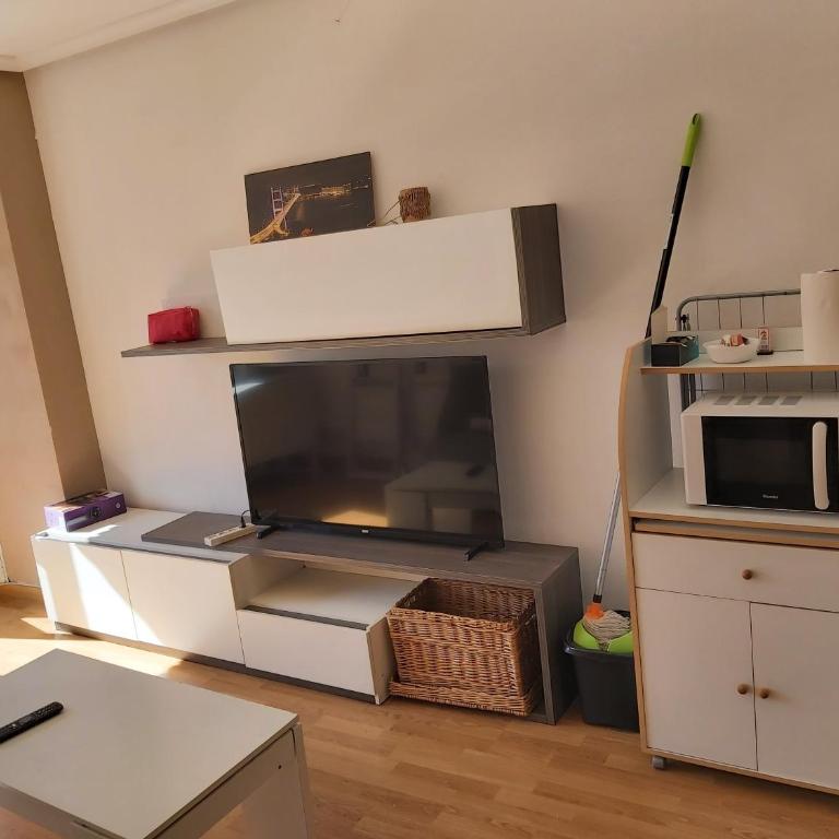 MONTE NARANCO-LOS VEGA PARKING e INTERNET GRATIS - Apartamento con terraza - 4