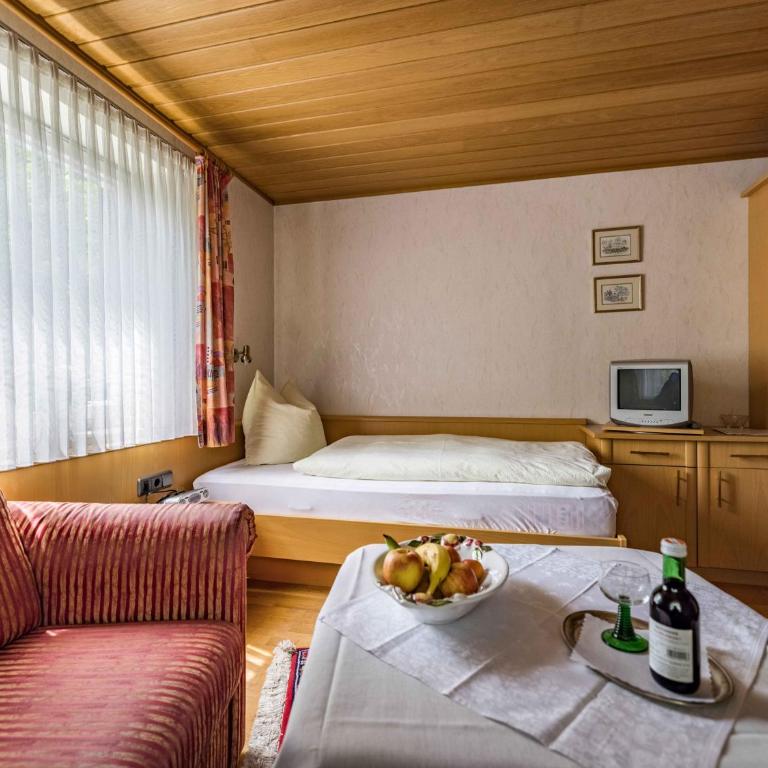 Gästehaus Christa Mauerer - Apartment mit Blick auf die Berge - 3