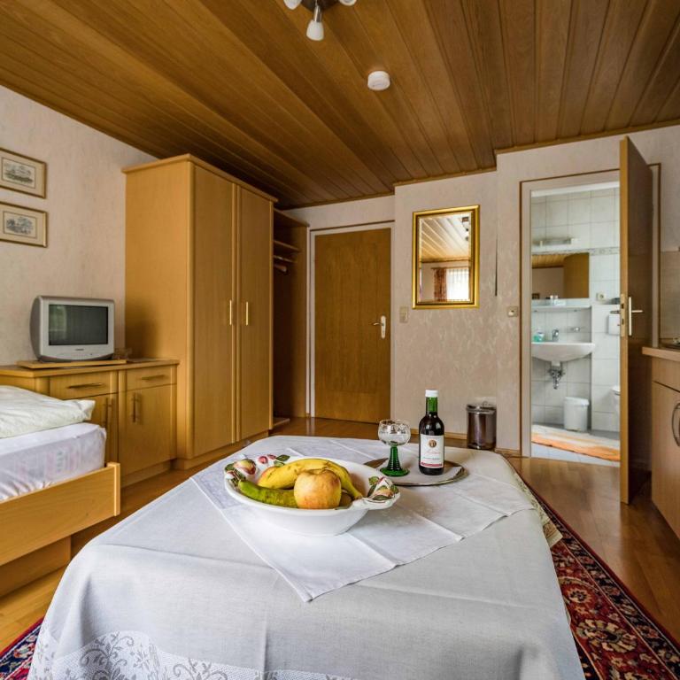 Gästehaus Christa Mauerer - Apartment mit Blick auf die Berge - 4