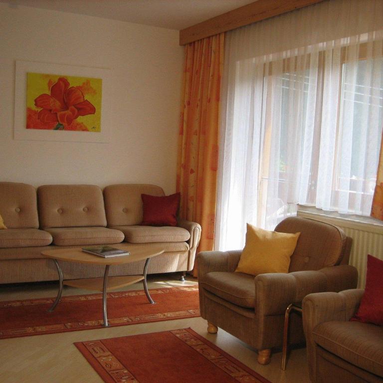 Ferienwohnungen Pötscher Maria - Deluxe Apartment mit 2 Schlafzimmern und Balkon - 2