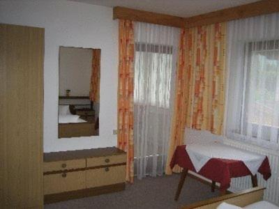 Ferienwohnungen Pötscher Maria - Deluxe Apartment mit 2 Schlafzimmern und Balkon - 4