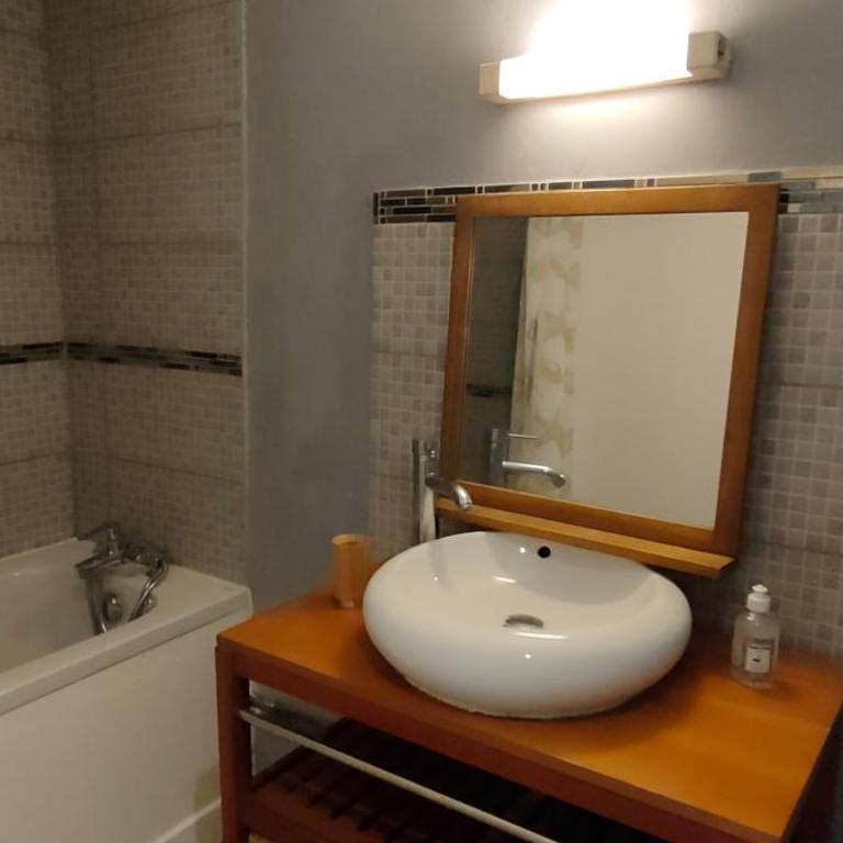 Chez Rachel et Karim - One-Bedroom House - 11
