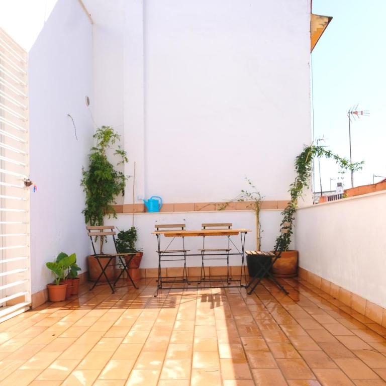 Casa entera e independiente con parking en pleno centro de Sevilla - Casa de 2 dormitorios - 7