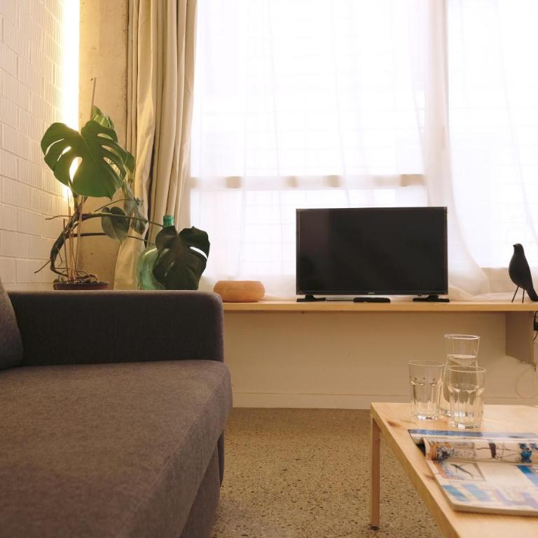 Casa entera e independiente con parking en pleno centro de Sevilla - Casa de 2 dormitorios - 11