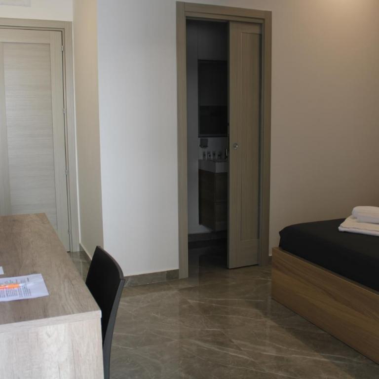 B&B D'Amari Affittacamere - Deluxe Double Room with Balcony - 11