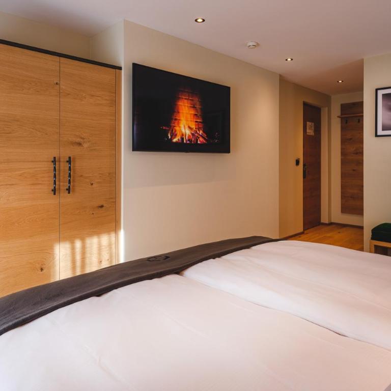 Hotel Tannenhof - Deluxe Doppelzimmer mit Balkon - 26