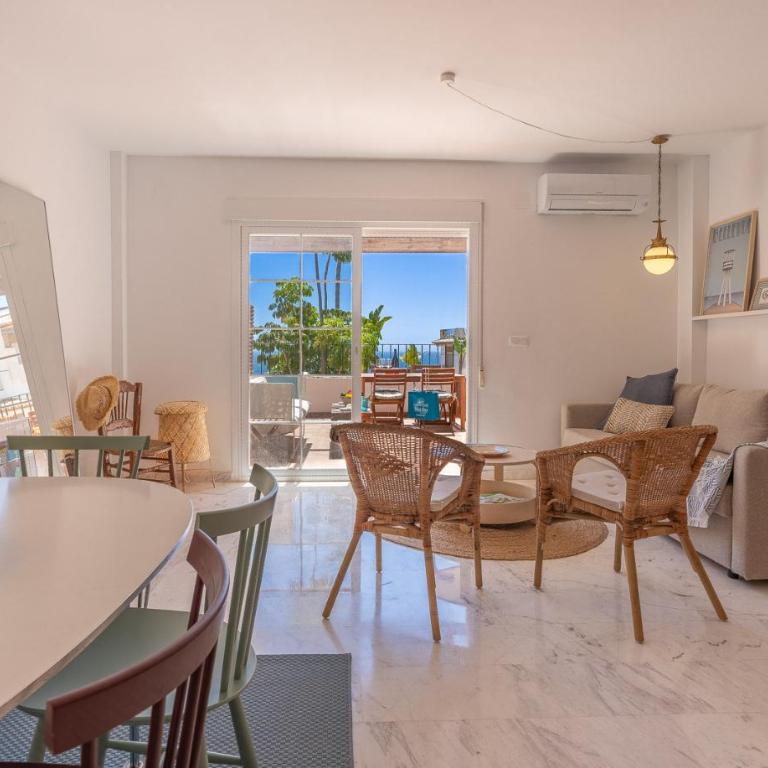 Blue Marine Gardens I with Pool - Two-Bedroom Apartment - 2