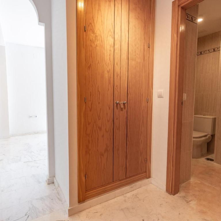 Blue Marine Gardens I with Pool - Two-Bedroom Apartment - 15