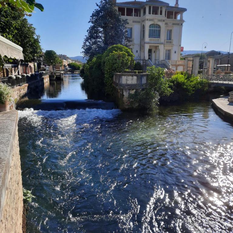 Le Nid'Isle - Stationnement privé gratuit - Wi-Fi performant - Climatisation - Appartement 1 Chambre - 20