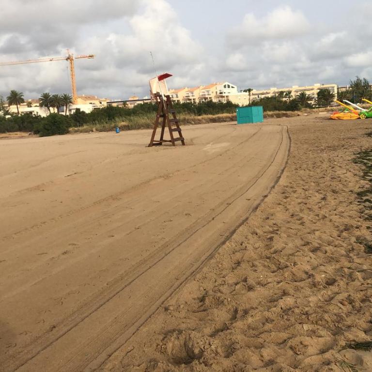 Primera linea de Playa a 1km del puerto de Denia - Apartamento de 2 dormitorios - 19