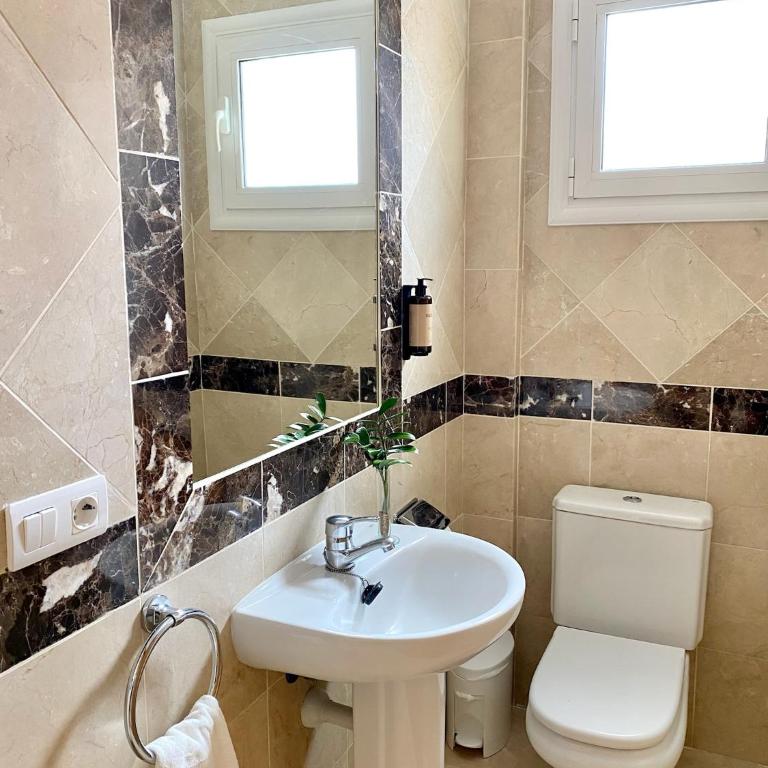 Luxury Villa Teno private heated pool Free Car except Christmas - Villa de 3 dormitorios - 14