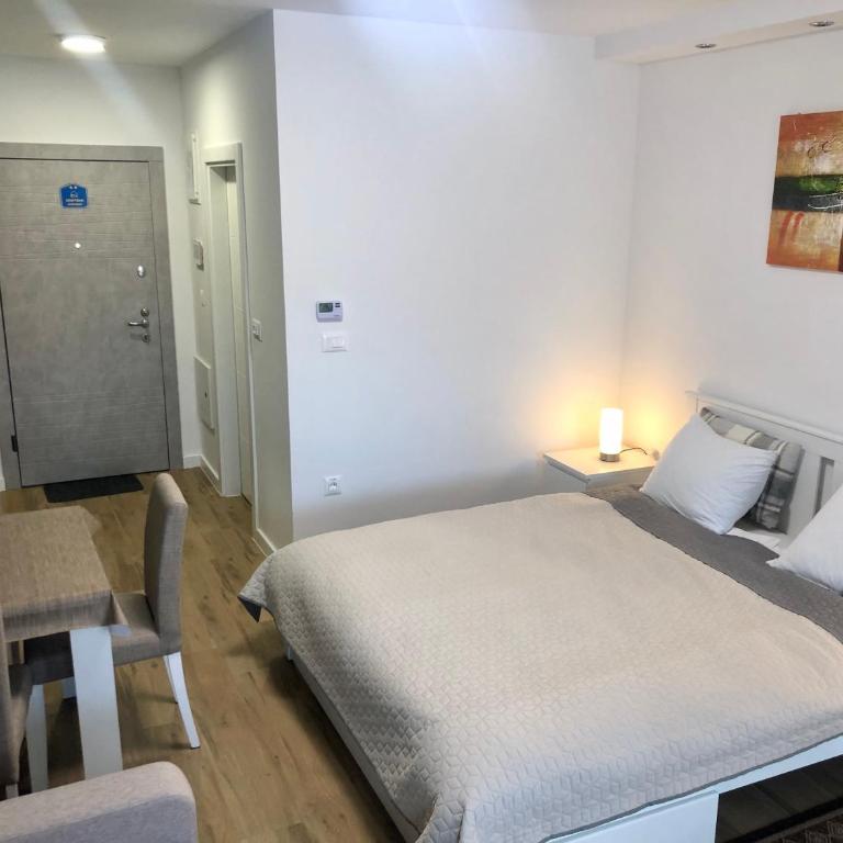 Apartments Biro - One-Bedroom Apartment - 36