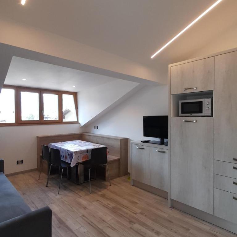 Vacanze Arcobaleno - Casa con 2 Camere da Letto - 4