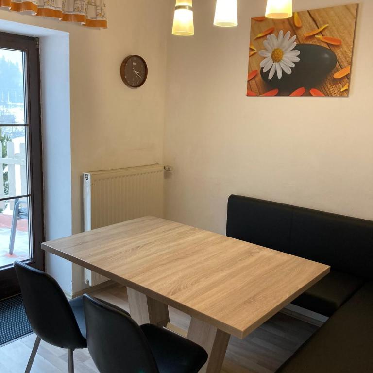 Haus Obernig - Apartment mit 3 Schlafzimmern und Terrasse - 16