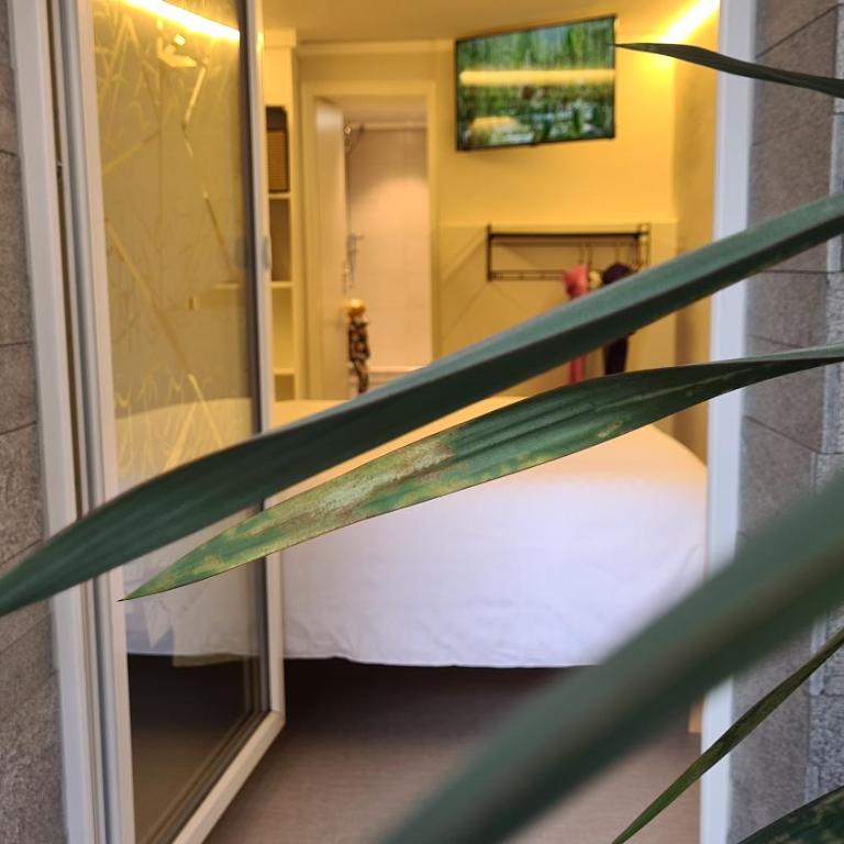 @ Home Hotel Locarno - Suite Matrimoniale Standard - 6