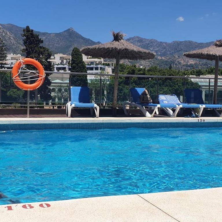 Apartamento con jardín y piscina - Apartamento de 2 dormitorios - 7