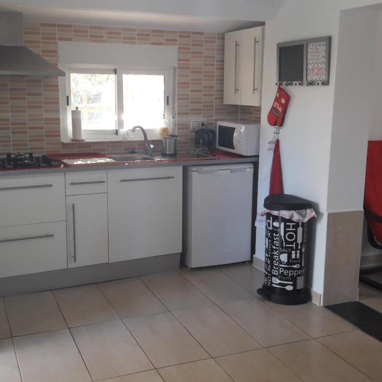 casadelfenix - Double Room with Garden View - 9