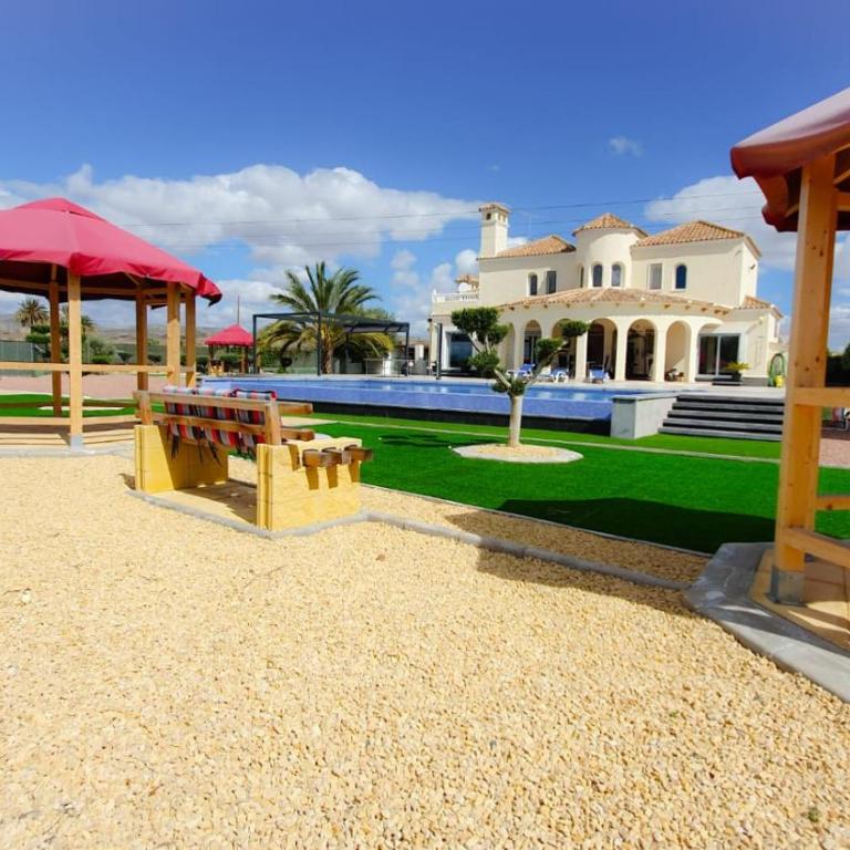 casadelfenix - Double Room with Garden View - 31