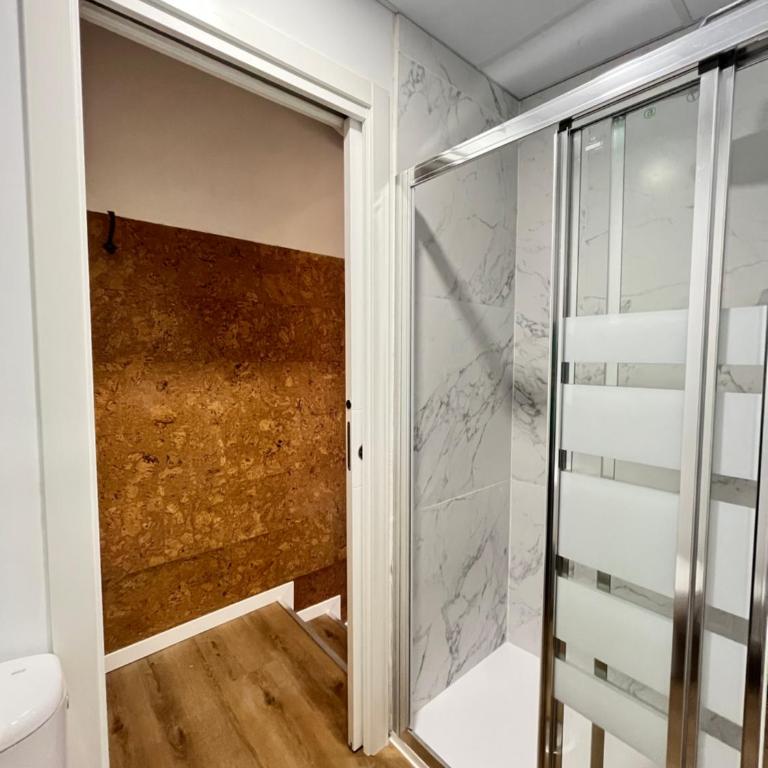 Ile Aina Malasaña Temporal - Two-Bedroom Apartment - 24